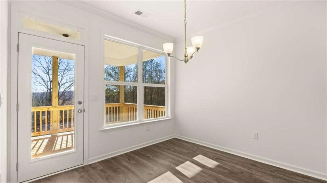 Spacious, unfurnished interior of a new home in Water Oak Estates, Lawrenceville (Image 23).