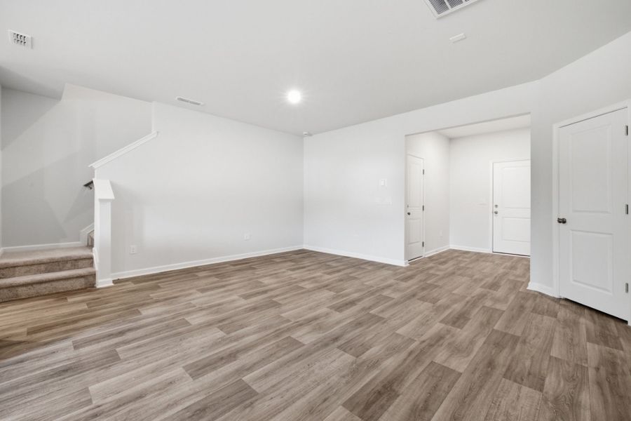 Spacious, unfurnished interior of a new home in Carpenter Falls, Durham (Image 25).