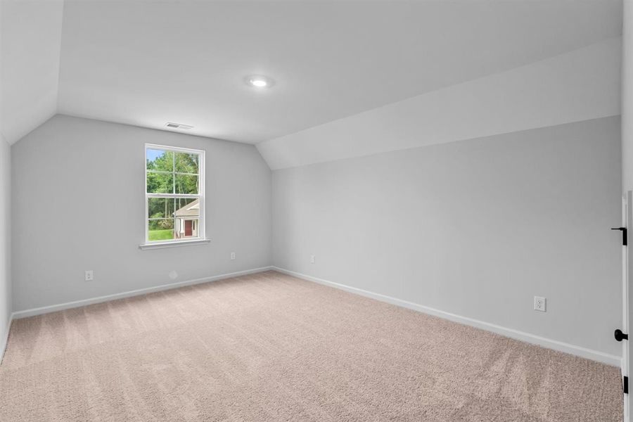 Spacious, unfurnished interior of a new home in Brayden, Advance (Image 40).