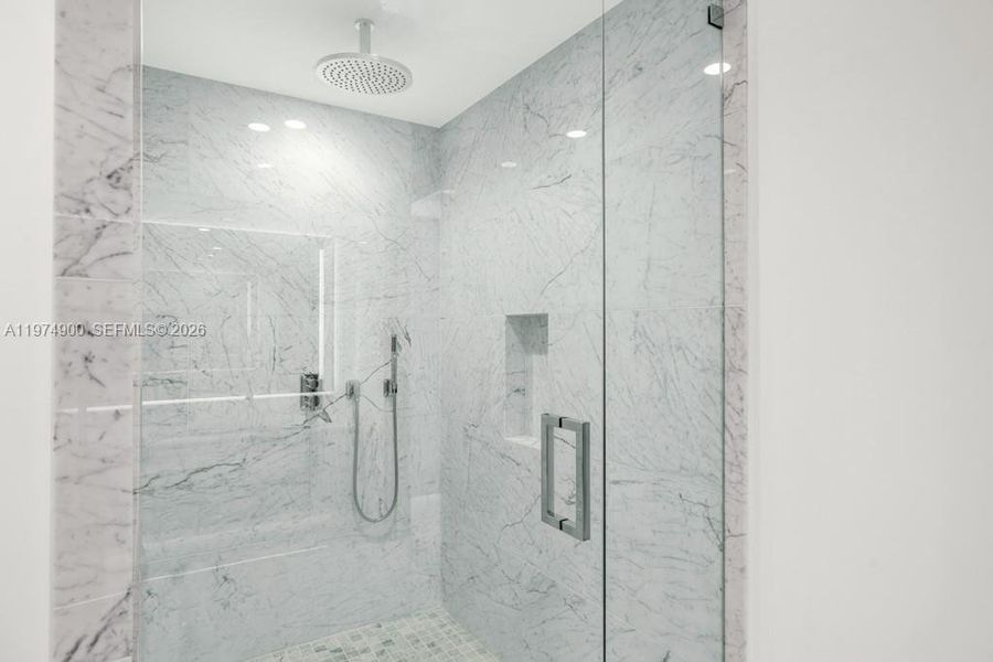 Image 44 of a home in .