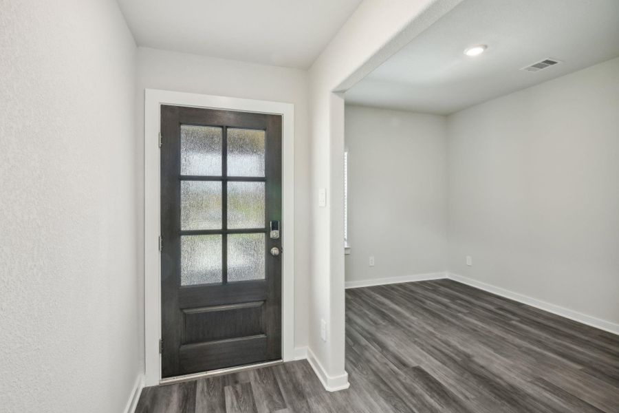 Photo is not of the actual home but is an inspirational photo of builder’s model home and may depict options, furnishings, and/or decorator features that are not included. Photo is not of the actual home but is an inspirational photo of builder’s model home and may depict options, furnishings, and/or decorator features that are not included.