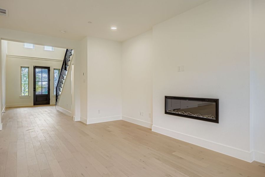 3529 Kings - Living Area 3529 Kings - Living Area