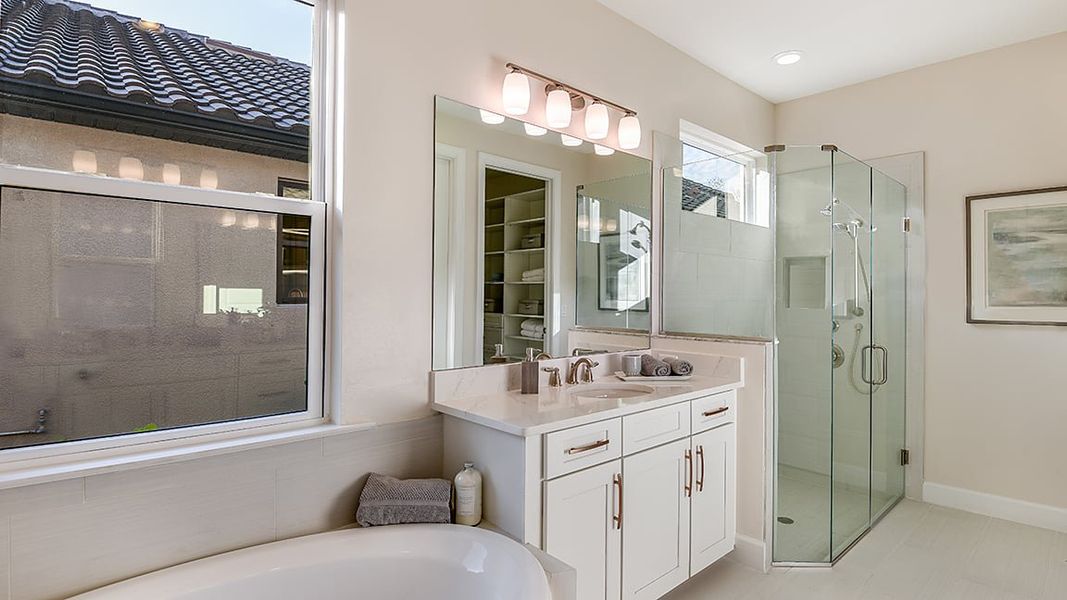 Furnished interior view inside a new home in Esplanade Lake Club, Fort Myers (Image 9).