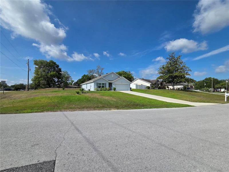 Community amenities in Hernando County Spot Lots, Spring Hill (Image 35).