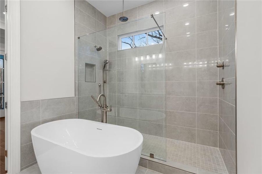 Furnished interior view inside a new home in Waterside Single Family, Peachtree Corners (Image 35). Furnished interior view inside a new home in Waterside Single Family, Peachtree Corners (Image 35).