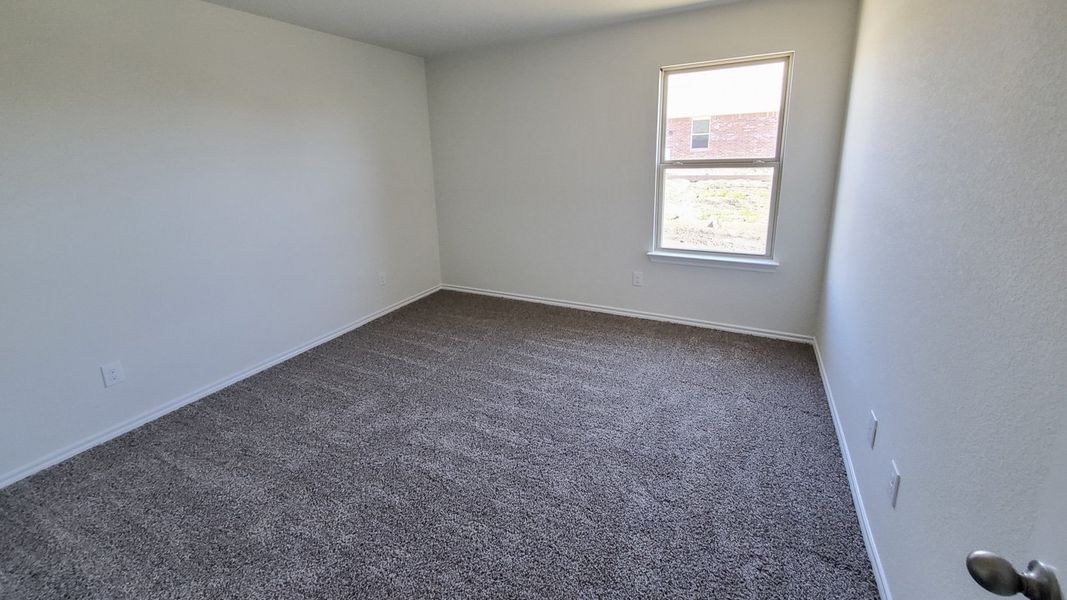 Representative unfurnished interior of a home built from the X40S Seabrook by D.R. Horton in Valor Farms, Royse City (Image 8).