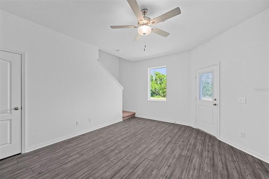 Spacious, unfurnished interior of a new home in , Poinciana (Image 11).