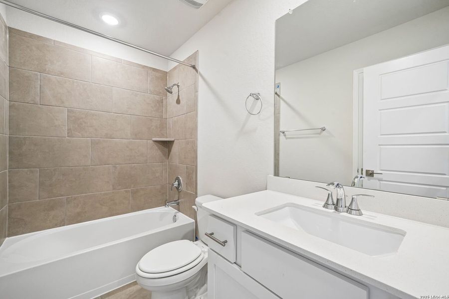 Furnished interior view inside a new home in Arcadia Ridge - Classic Series, San Antonio (Image 8).