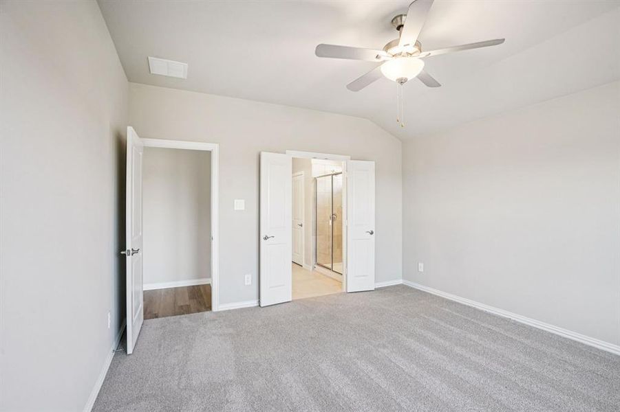 Photo is not of the actual home, but is an inspirational photo of builder’s model home and may depict options, furnishings, and/or decorator features that are not included. Photo is not of the actual home, but is an inspirational photo of builder’s model home and may depict options, furnishings, and/or decorator features that are not included.