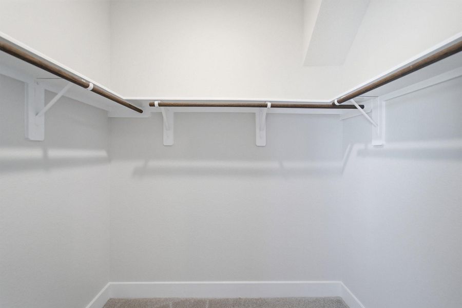 Spacious, unfurnished interior of a new home in Bay Creek, Baytown (Image 22).