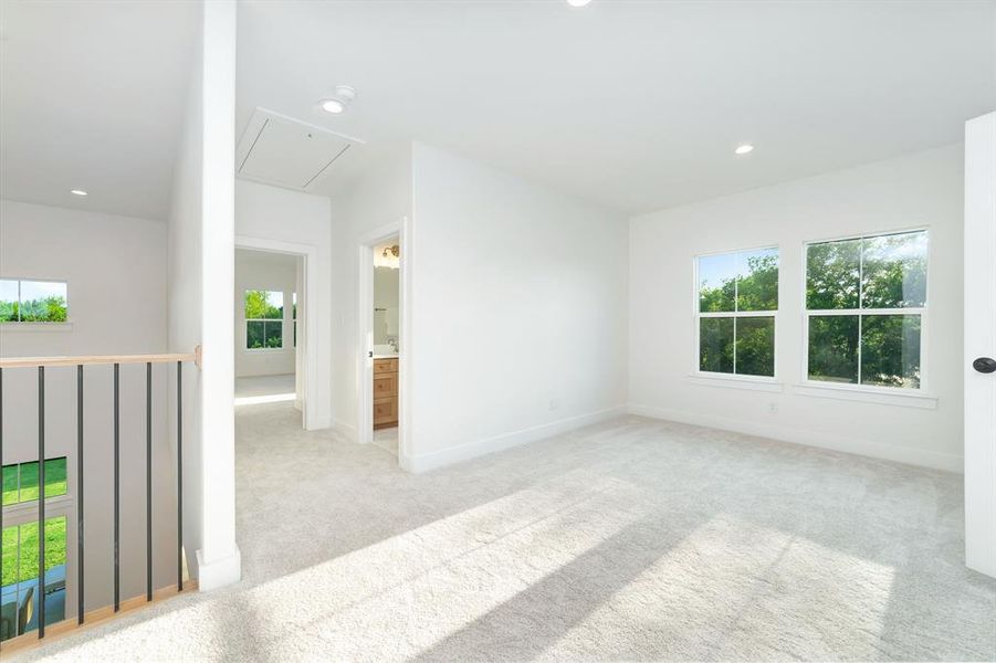 Spacious, unfurnished interior of a new home in , McKinney (Image 14).