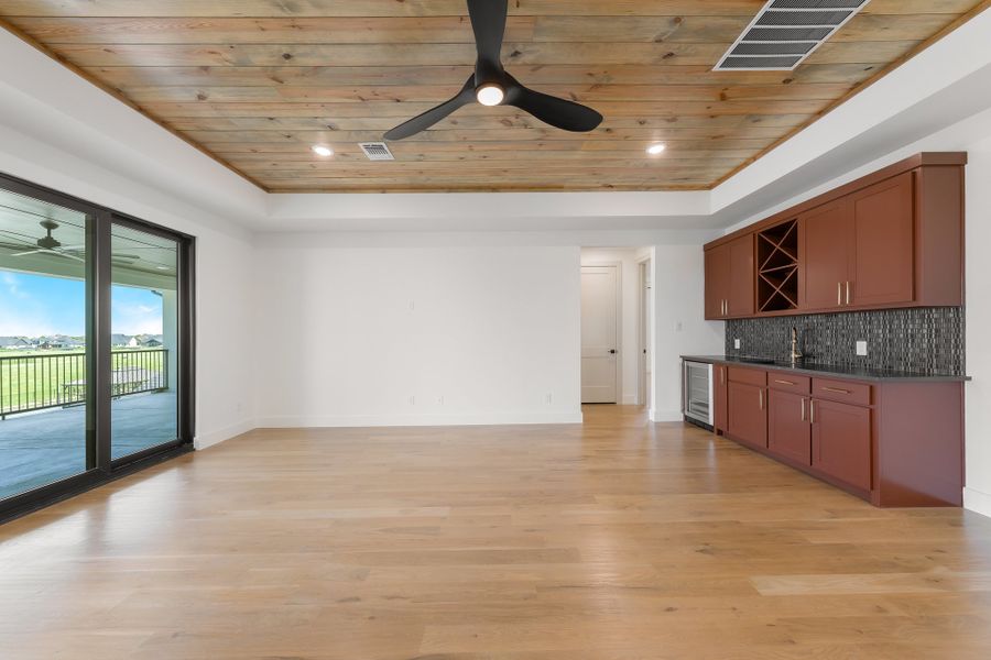 Spacious, unfurnished interior of a new home in Montclair, Prosper (Image 56).