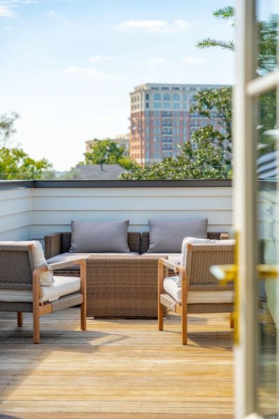 Image 44 of a home in .