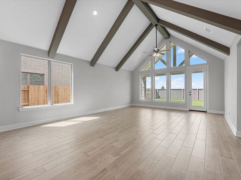 Representative image. Features, specifications, selections and colors may vary. Representative image. Features, specifications, selections and colors may vary.