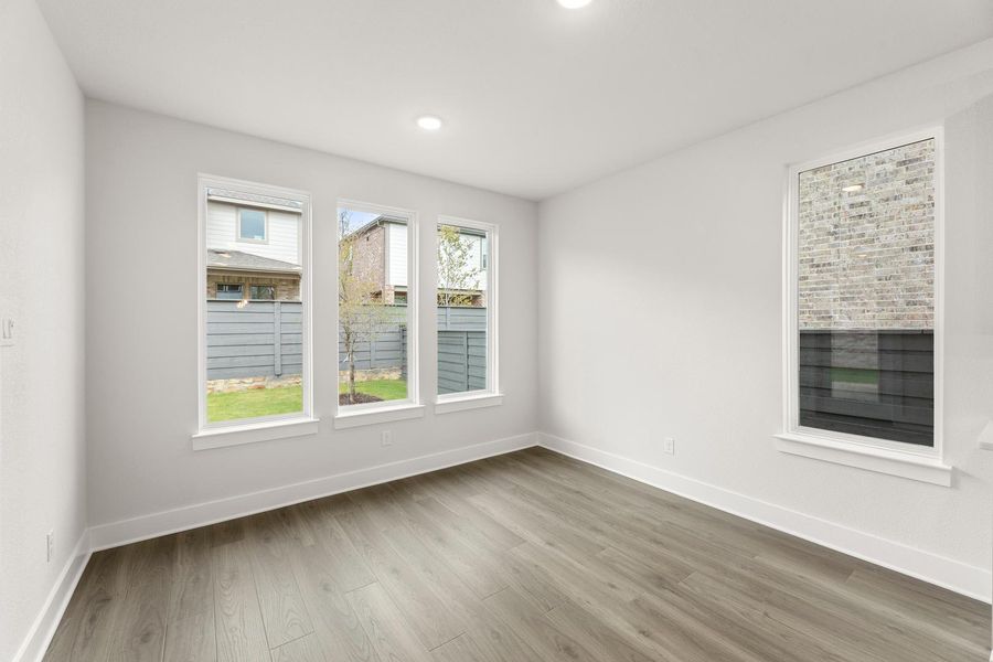 Spacious, unfurnished interior of a new home in Union Park, Little Elm (Image 12).