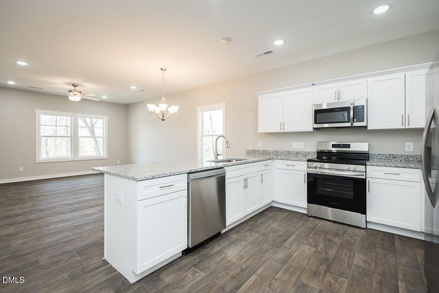 TH 1425 - END UNIT - B