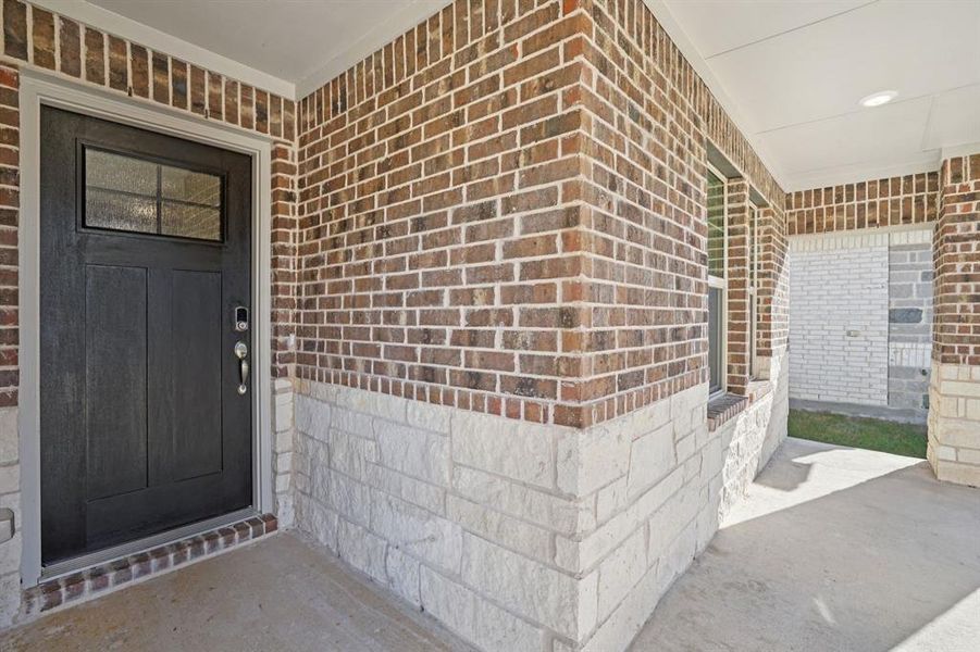 Exterior details and patio area of a home in Windmore, Princeton (Image 4).