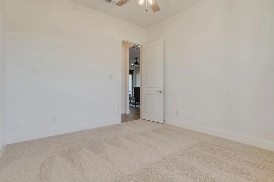 Representative unfurnished interior of a home built from the The Tiffany by Elmwood Custom Homes in Aledo Heights, Aledo (Image 25).