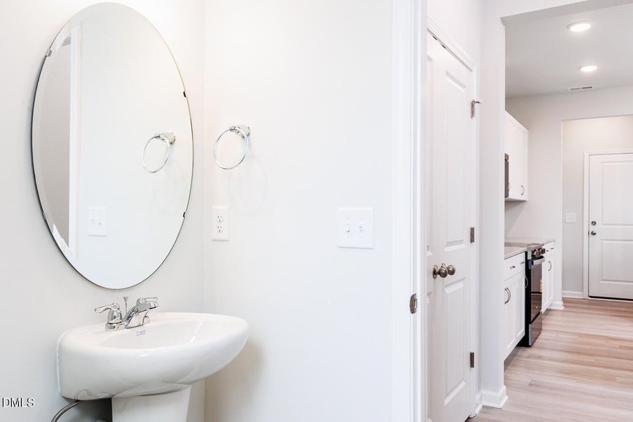 MAGTH-Lot 483_Blayre_QMI (9)