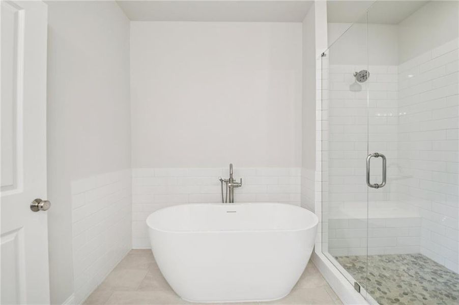 Image 40 of a home in Ward's Crossing Townhomes.