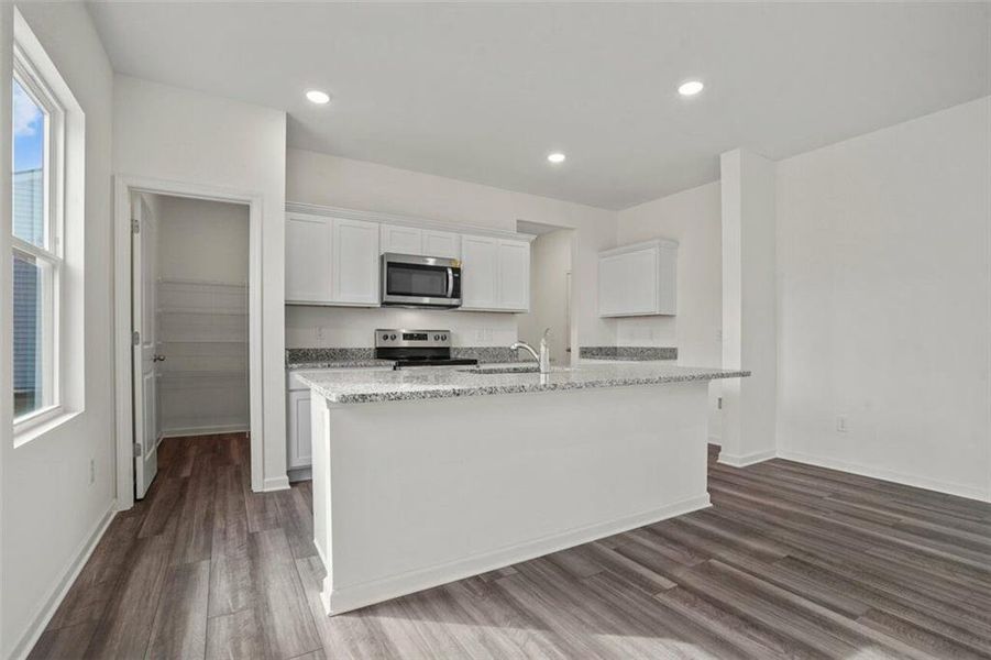 Furnished interior view inside a new home in Mt. Tabor Ridge, Dallas (Image 7).