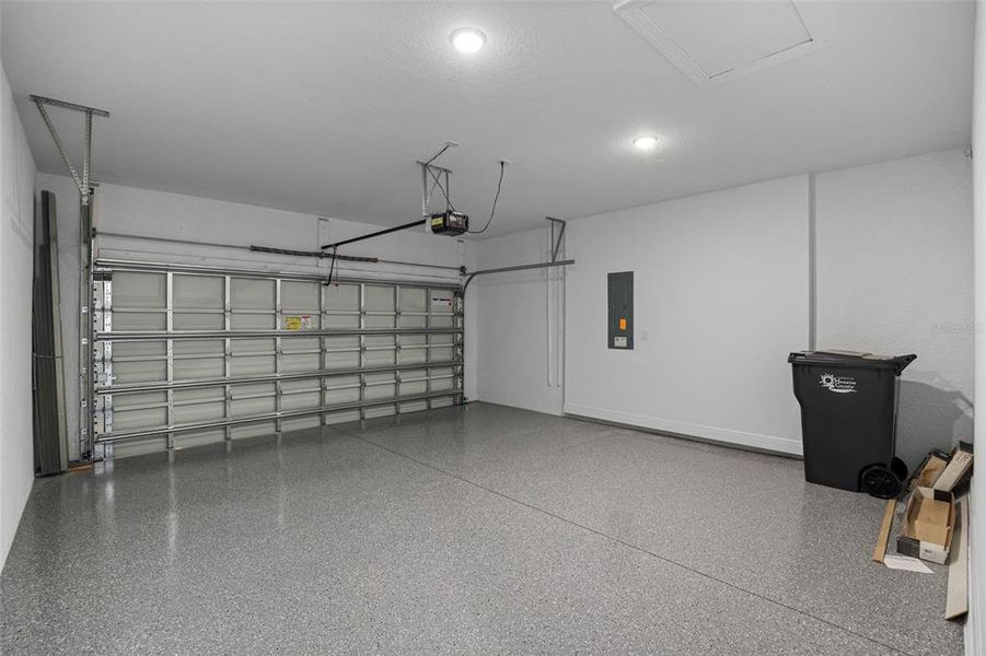 Spacious, unfurnished interior of a new home in Cresswind Lakewood Ranch, Lakewood Ranch (Image 32). Spacious, unfurnished interior of a new home in Cresswind Lakewood Ranch, Lakewood Ranch (Image 32).