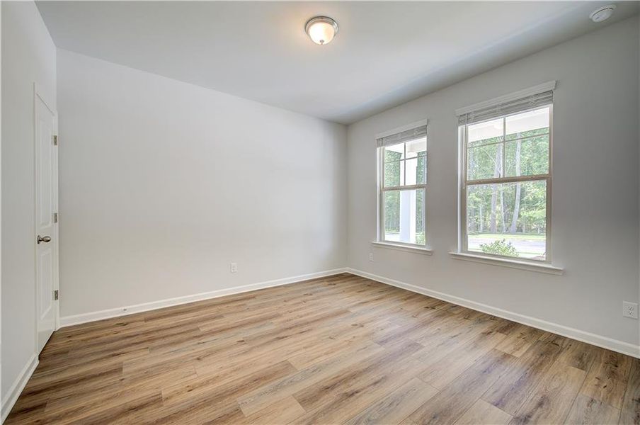 Spacious, unfurnished interior of a new home in Hamilton Lakes, Lawrenceville (Image 23).
