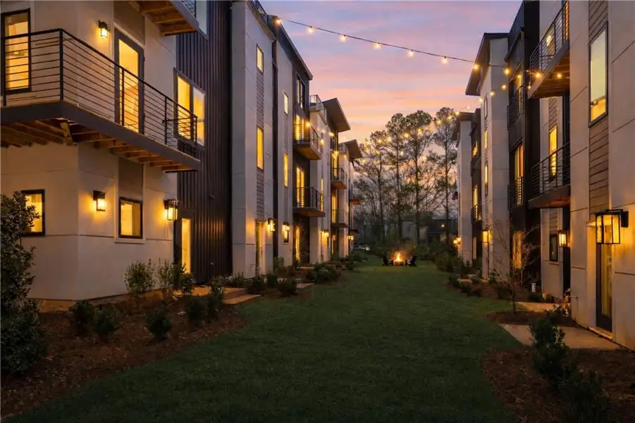 Image 39 of a home in .