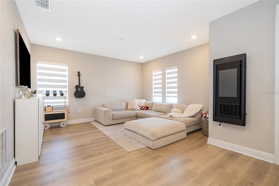 Furnished interior view inside a new home in Bella Collina, Montverde (Image 30). Furnished interior view inside a new home in Bella Collina, Montverde (Image 30).