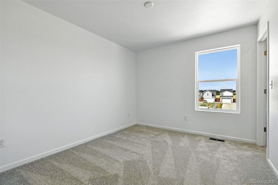 2094 Wagon Wheel ~ Ready Now