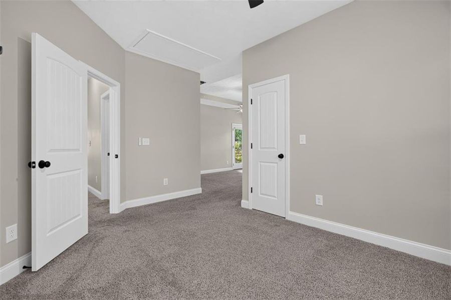 Spacious, unfurnished interior of a new home in , Dallas (Image 45). Spacious, unfurnished interior of a new home in , Dallas (Image 45).