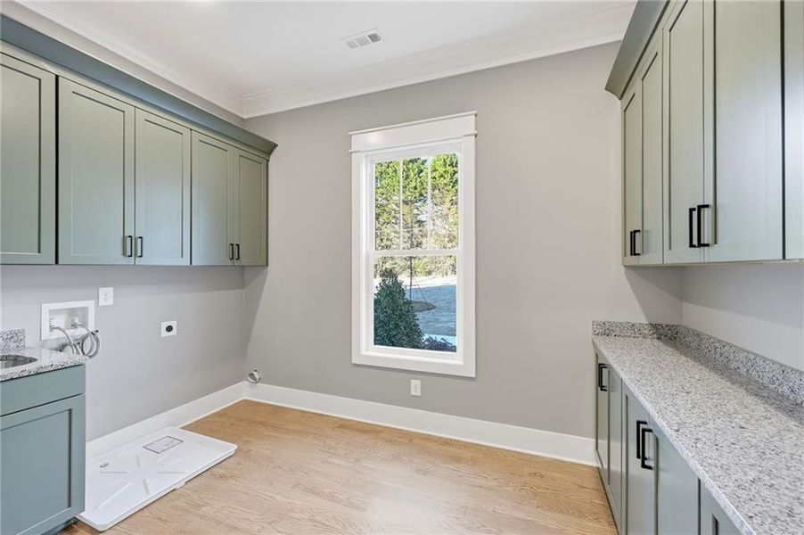 Spacious, unfurnished interior of a new home in , Buford (Image 62).