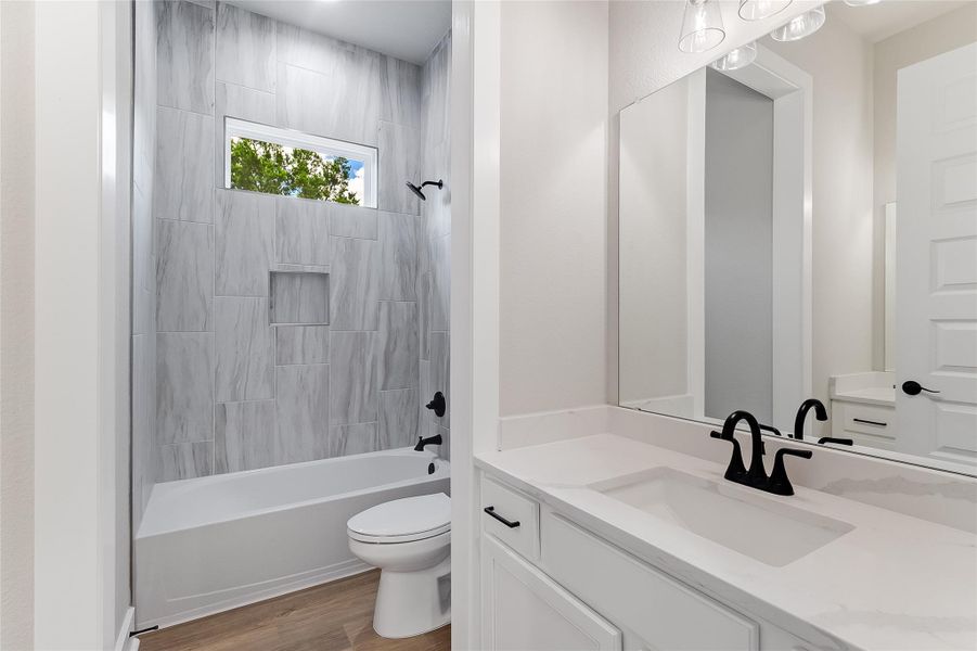 Furnished interior view inside a new home in Lago Vista, Lago Vista (Image 4). Furnished interior view inside a new home in Lago Vista, Lago Vista (Image 4).