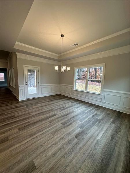 Spacious, unfurnished interior of a new home in Mirror Lake at South Harbour, Villa Rica (Image 17).