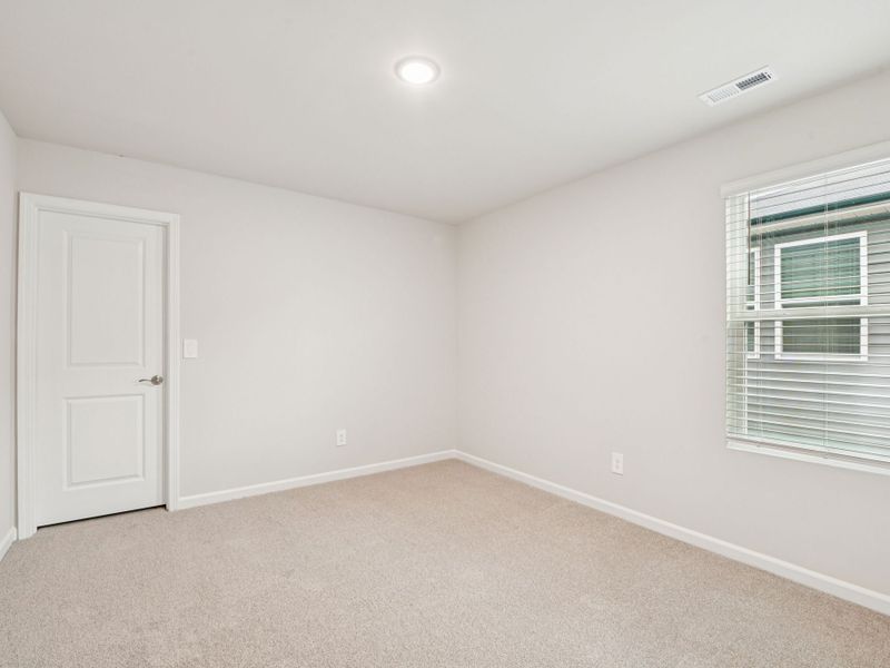 Spacious, unfurnished interior of a new home in Oak Manor - Signature Series, Garner (Image 20).