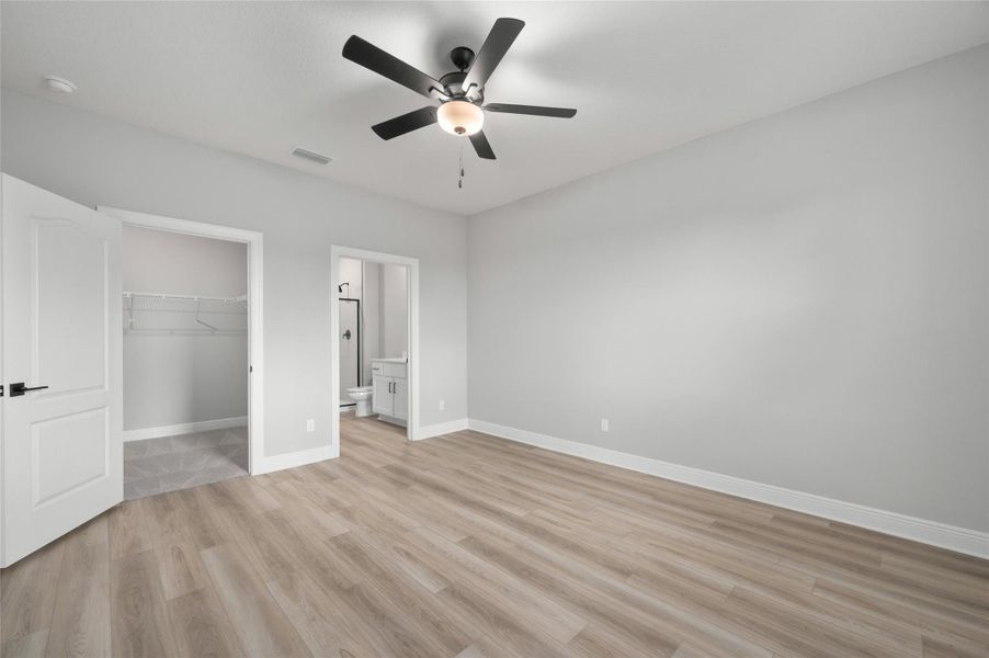 Spacious, unfurnished interior of a new home in Celebration Pointe, Fort Pierce (Image 11).
