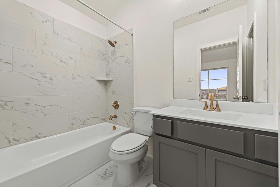 Representative image. Features, specifications, selections and colors may vary. Representative image. Features, specifications, selections and colors may vary.