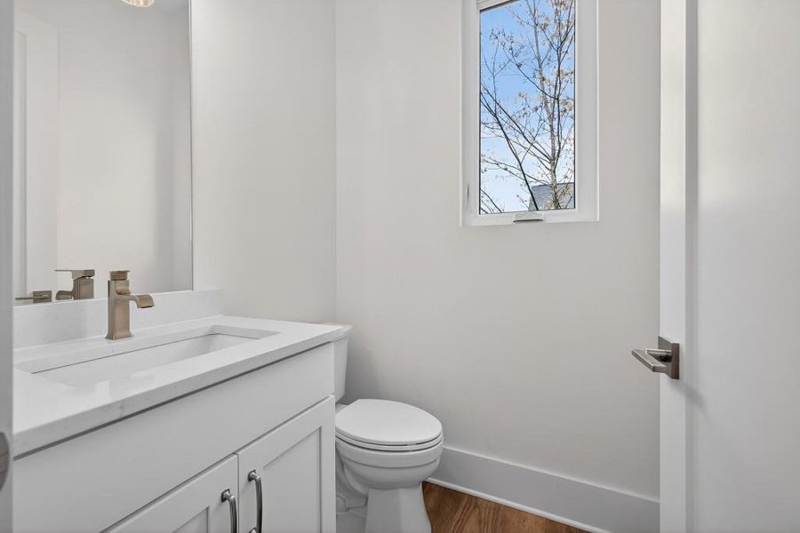 Image 68 of a home in .