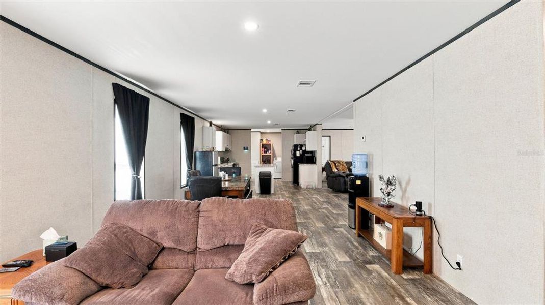 Furnished interior view inside a new home in , Hernando (Image 38).