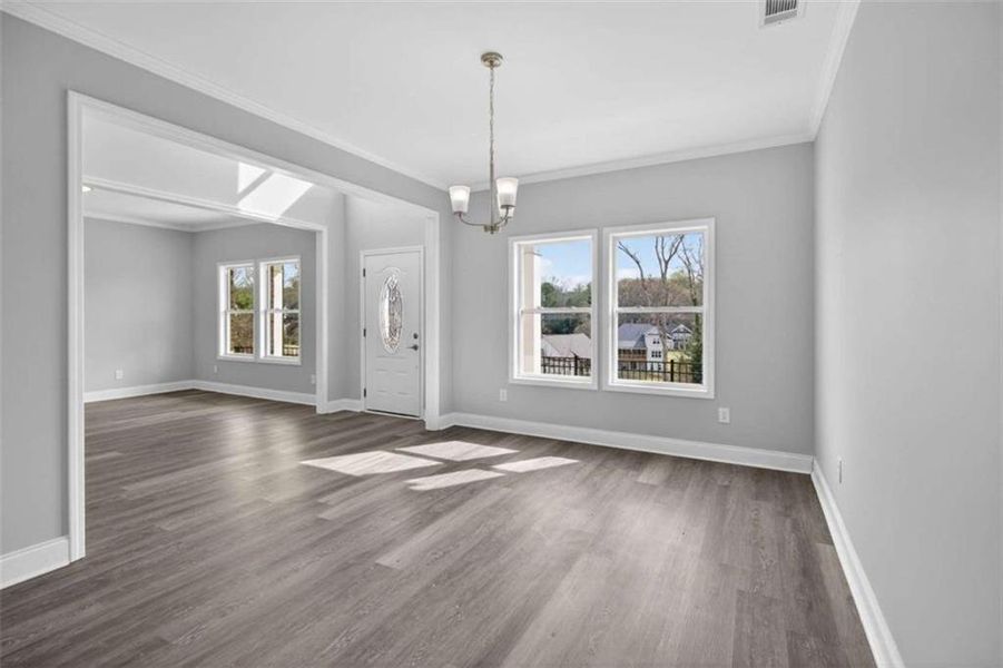 Spacious, unfurnished interior of a new home in , Gainesville (Image 35).