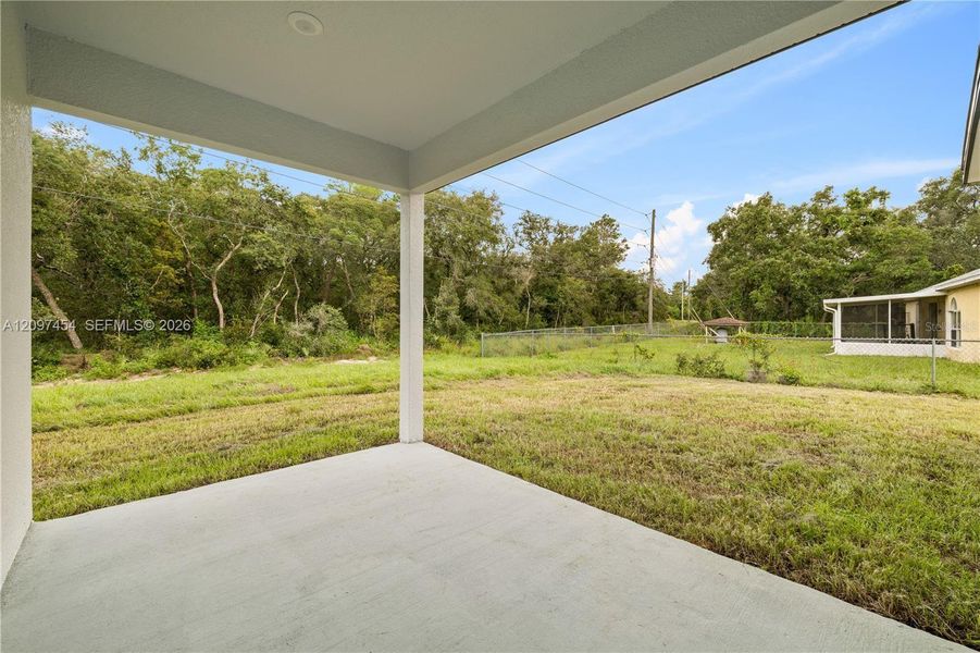 Exterior details and patio area of a home in , Ocala (Image 3).