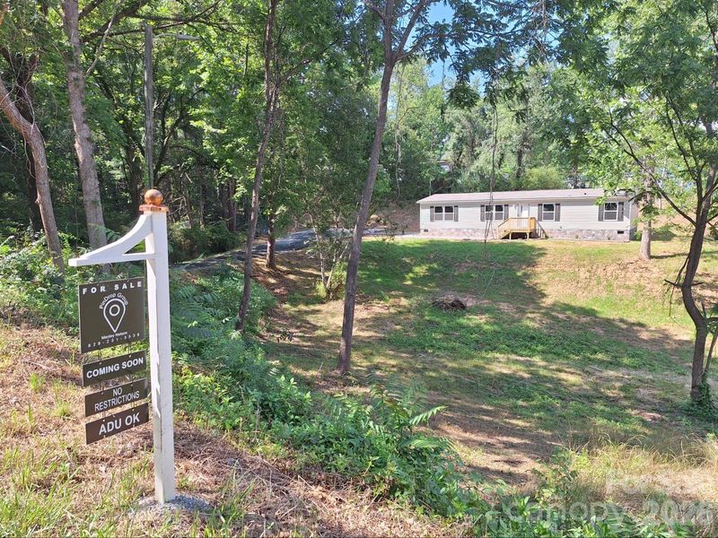 Image 29 of a home in . Image 29 of a home in .