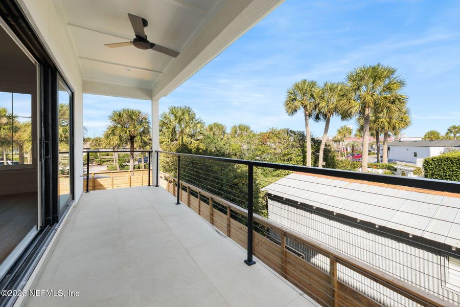 Exterior details and patio area of a home in , Jacksonville Beach (Image 25).