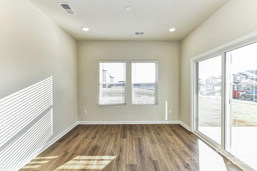 Spacious, unfurnished interior of a new home in Shepherds Landing, Mooresville (Image 17).
