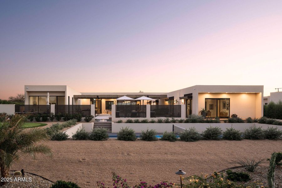 7034 E Paradise Dr 7034 E Paradise Dr