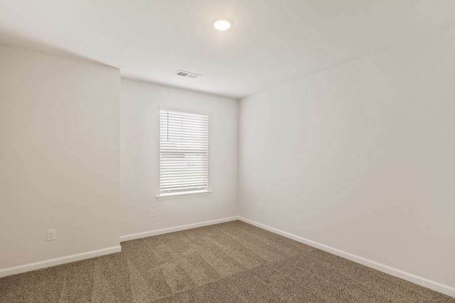 Spacious, unfurnished interior of a new home in Victorywoods Village, Columbia (Image 21).