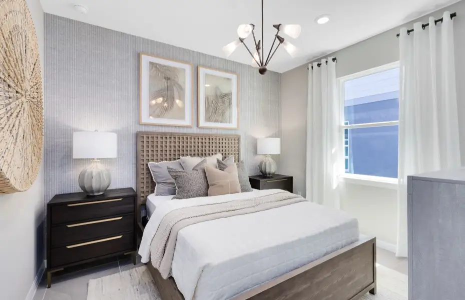 Representative furnished interior of a home built from the Concord by Pulte Homes in Highland Pines, Leesburg (Image 5).
