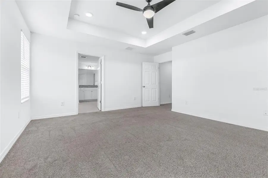 Spacious, unfurnished interior of a new home in Hawthorne Ranch, Lakeland (Image 32). Spacious, unfurnished interior of a new home in Hawthorne Ranch, Lakeland (Image 32).
