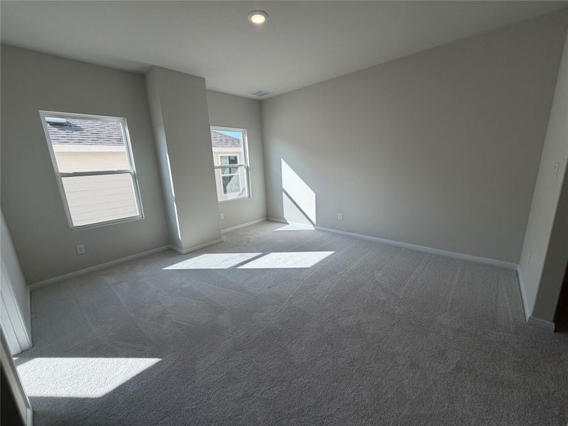 Spacious, unfurnished interior of a new home in Cannon Ranch 45s, Dripping Springs (Image 16). Spacious, unfurnished interior of a new home in Cannon Ranch 45s, Dripping Springs (Image 16).