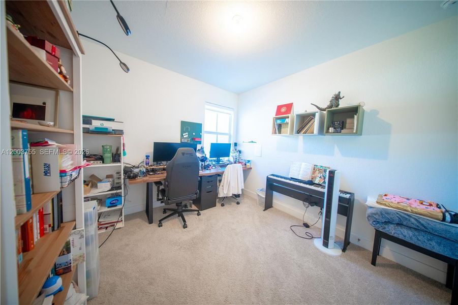 Furnished interior view inside a new home in , Pembroke Pines (Image 46).